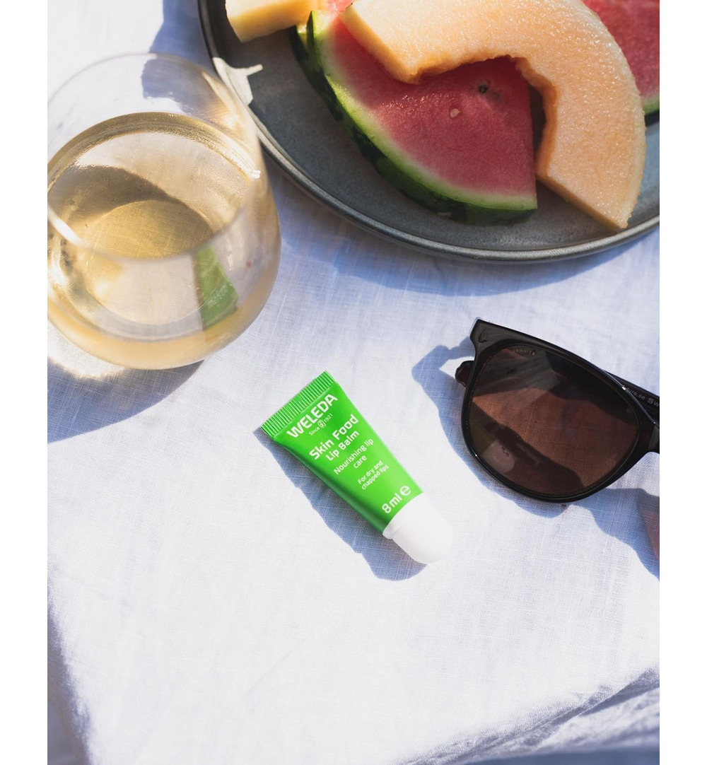 WELEDA Skin food lipbalm (8 ml) - image 2