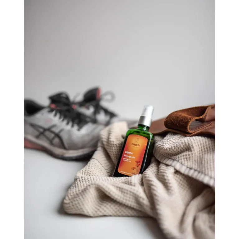 Weleda Arnica Sport Massageolie (200 ml) - image 7